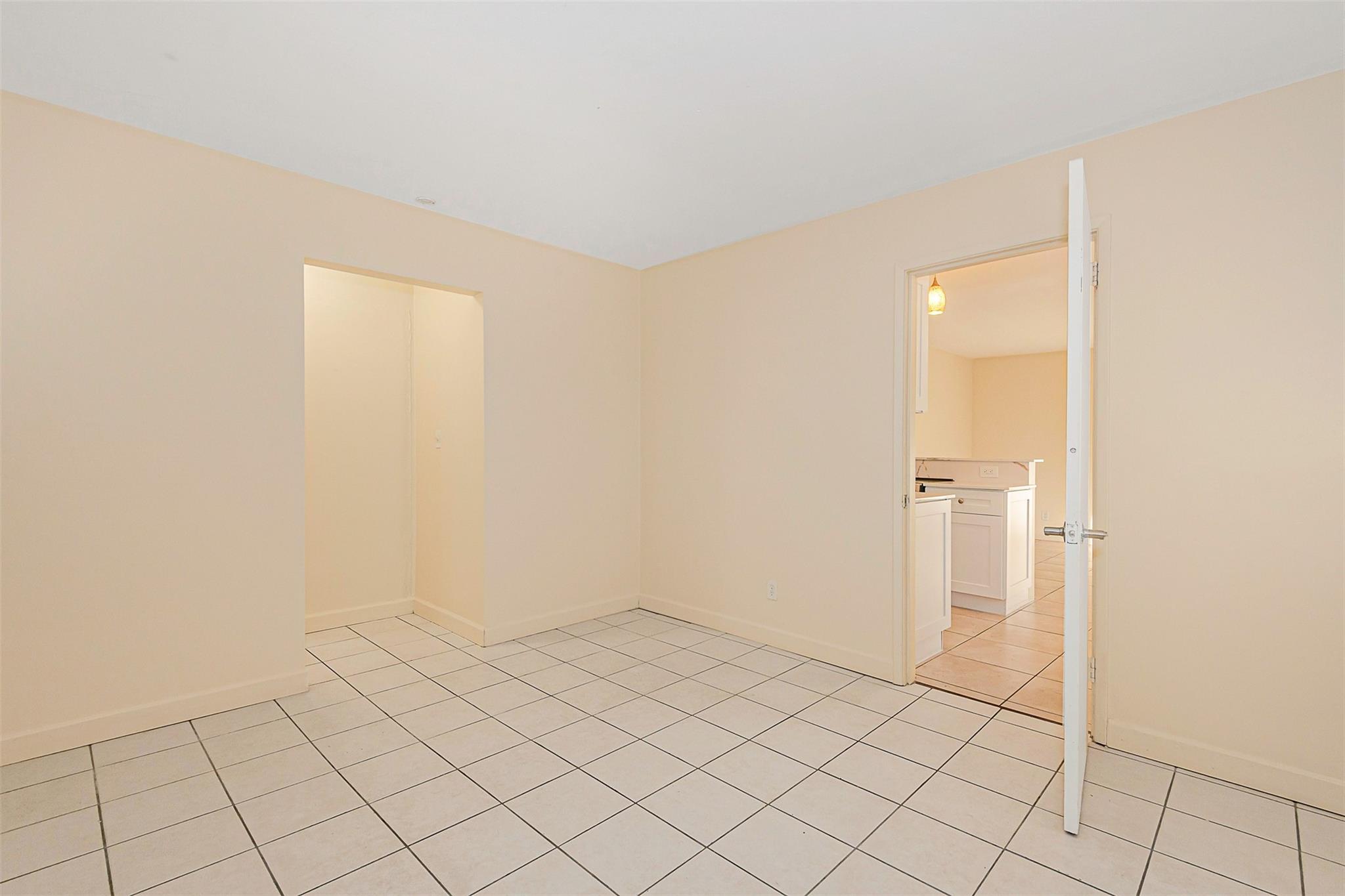 JOSEPHINE PARK 45-23 B - Residential Income