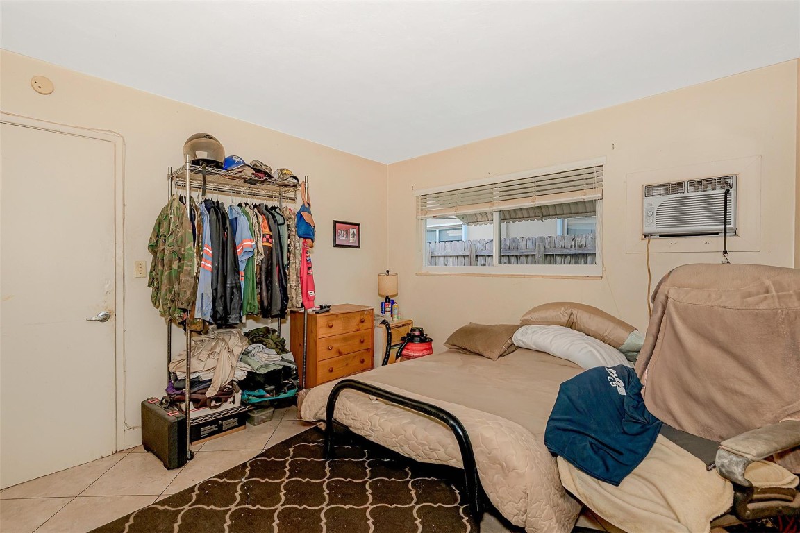 JOSEPHINE PARK 45-23 B - Residential Income