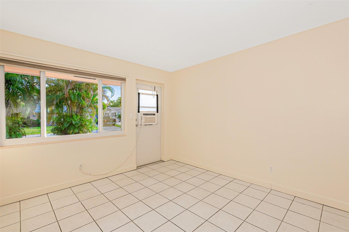 JOSEPHINE PARK 45-23 B - Residential Income