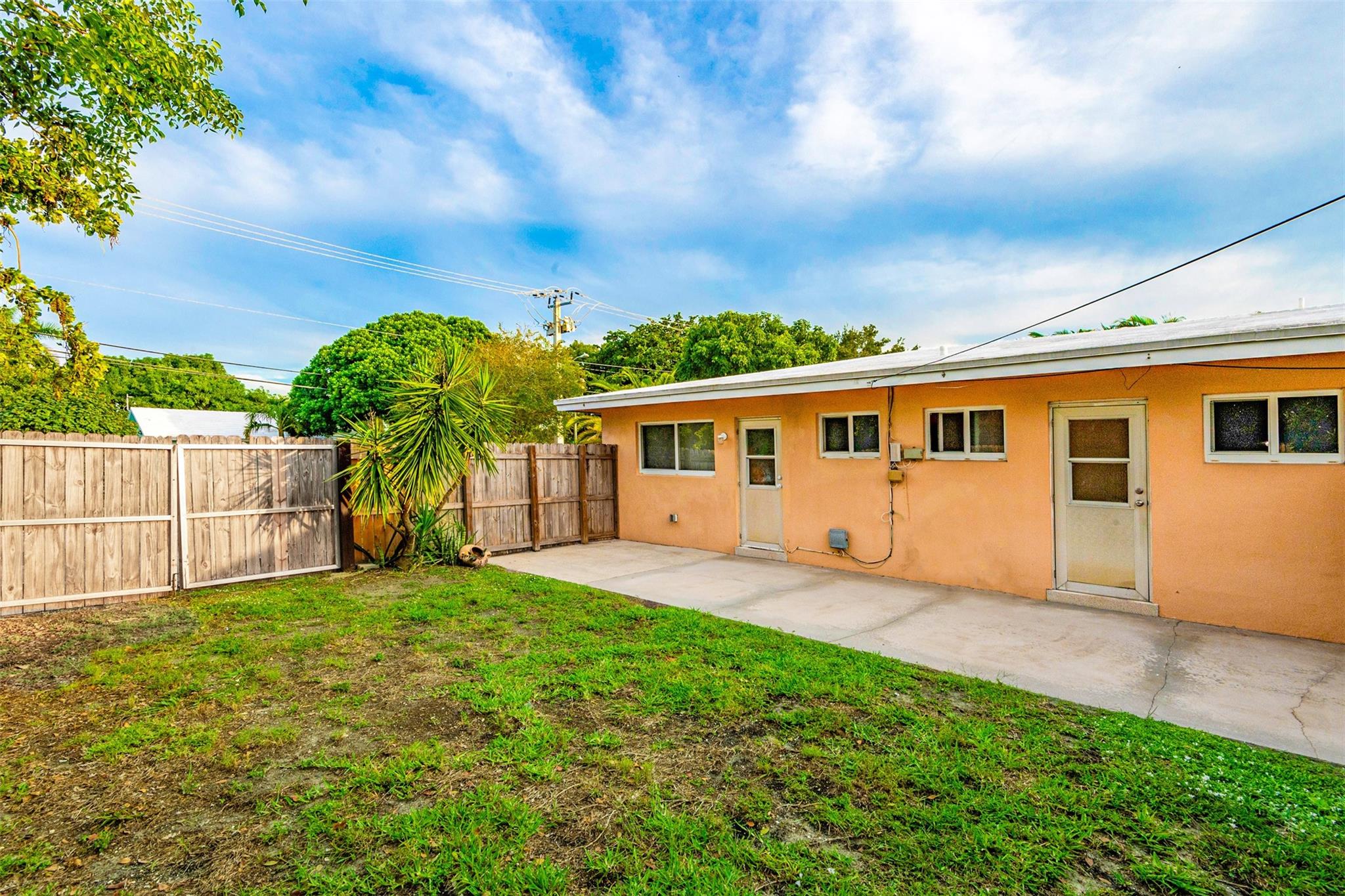 JOSEPHINE PARK 45-23 B - Residential Income