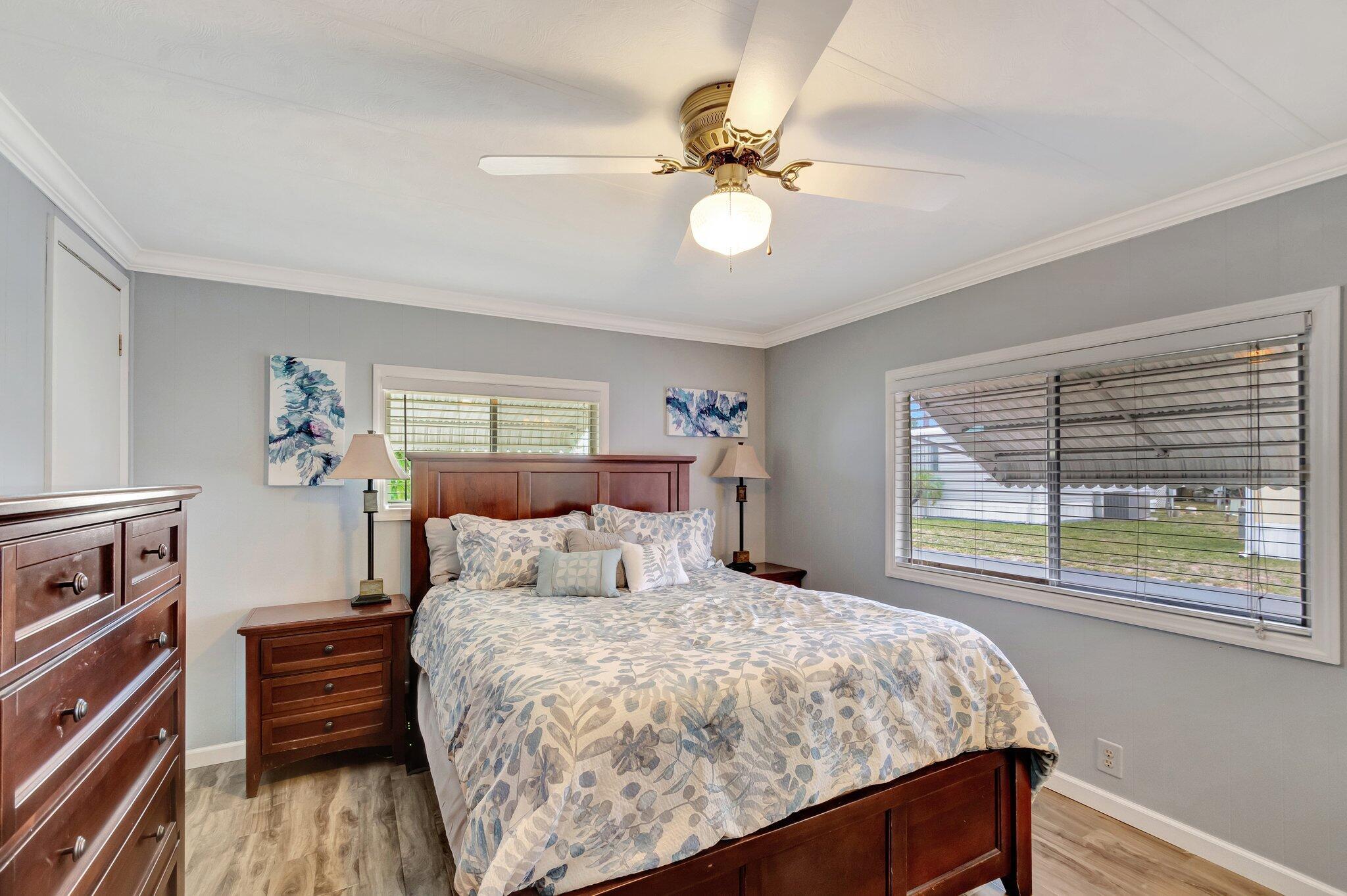 JAMAICA BAY MOBILE HOME C - Residential