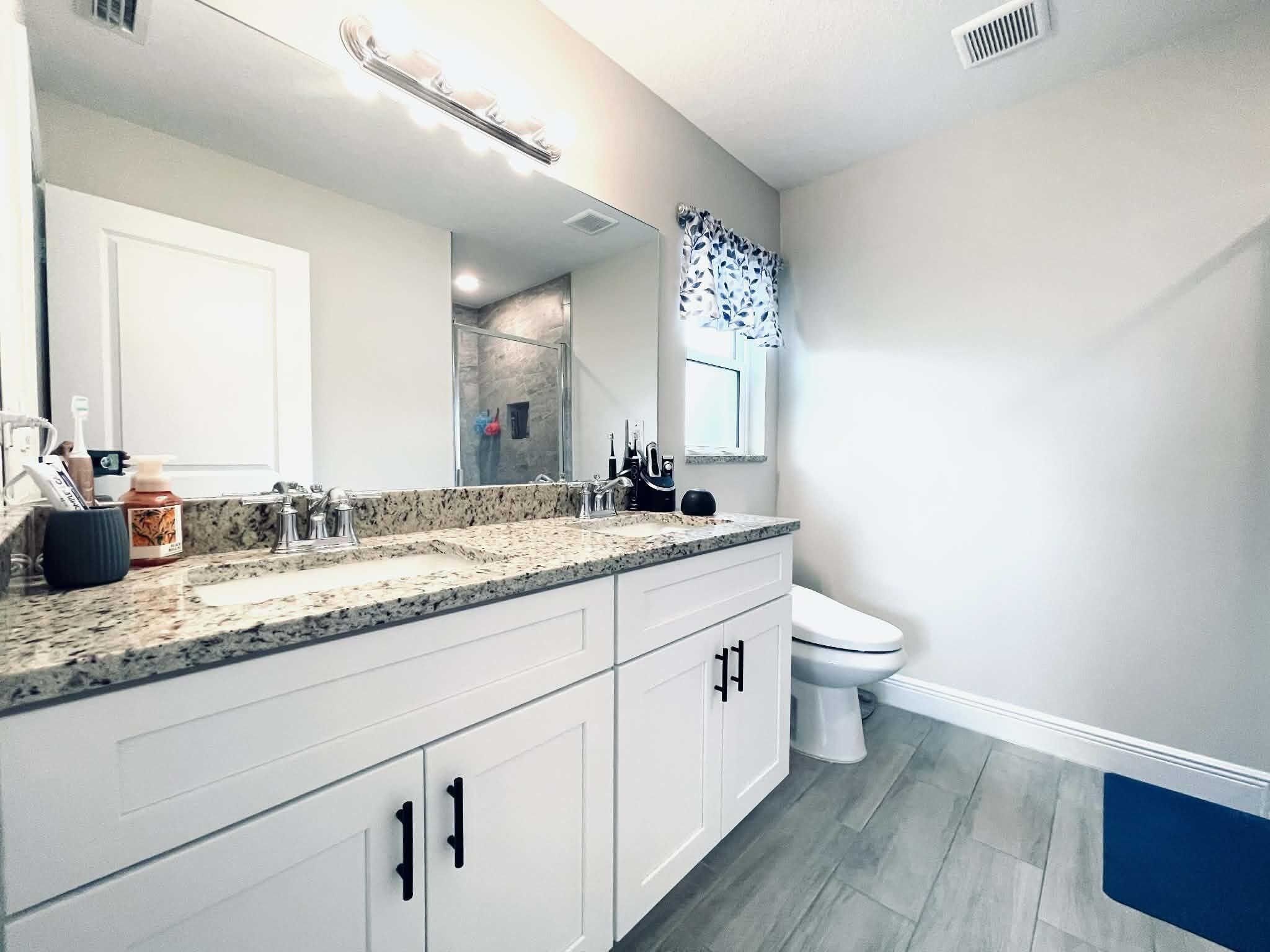 PALM VILLAGE RANCH - Residential