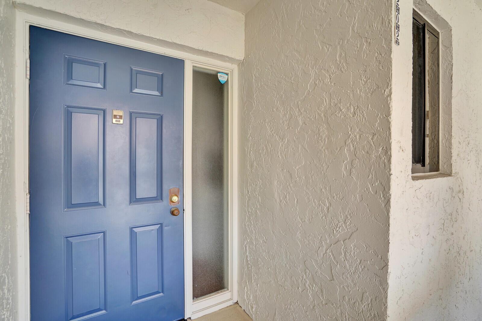 PELICAN POINTE CONDO - Residential