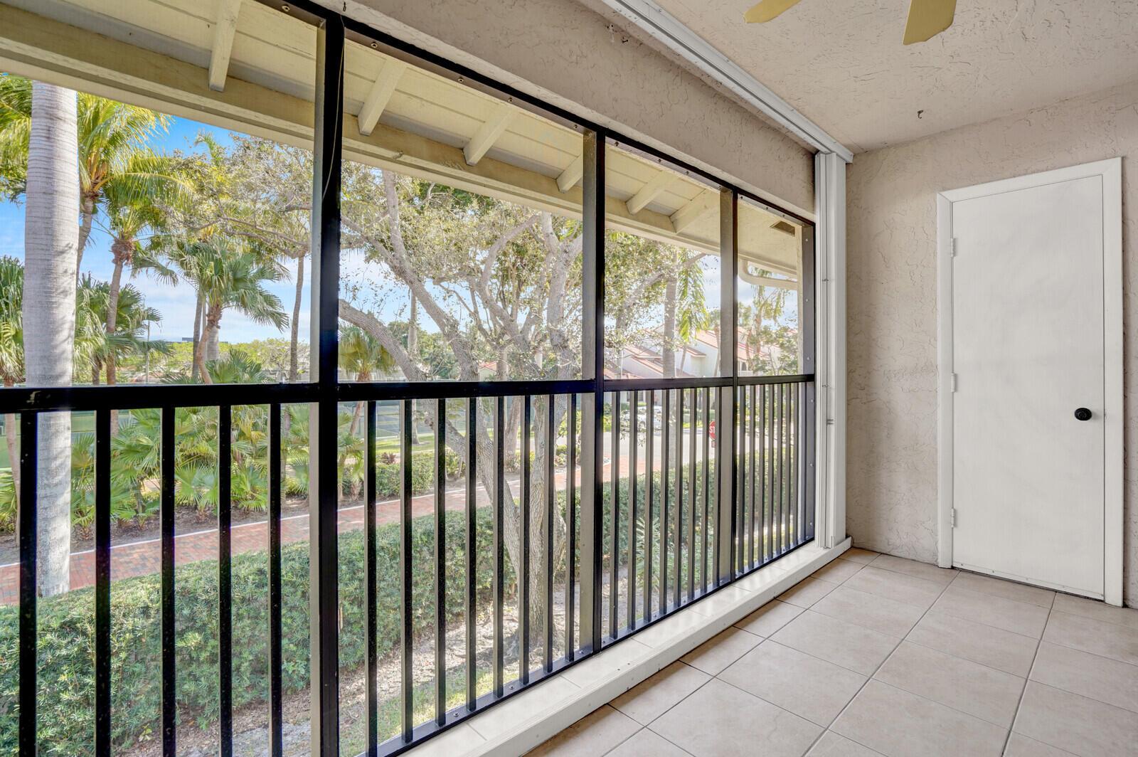 PELICAN POINTE CONDO - Residential