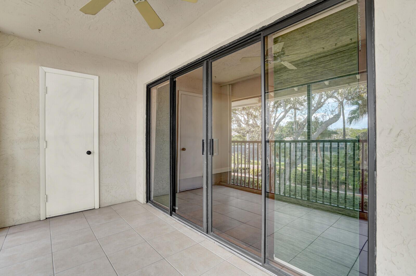 PELICAN POINTE CONDO - Residential