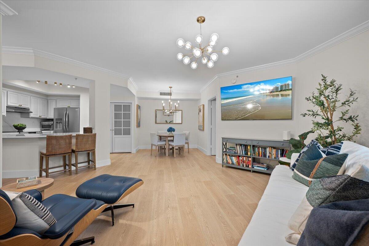 720 S Sapodilla Avenue 204