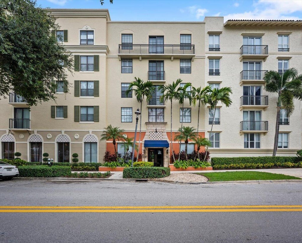 Photo of 720 S Sapodilla Avenue #204, West Palm Beach, FL 33401 (MLS # B26080659)