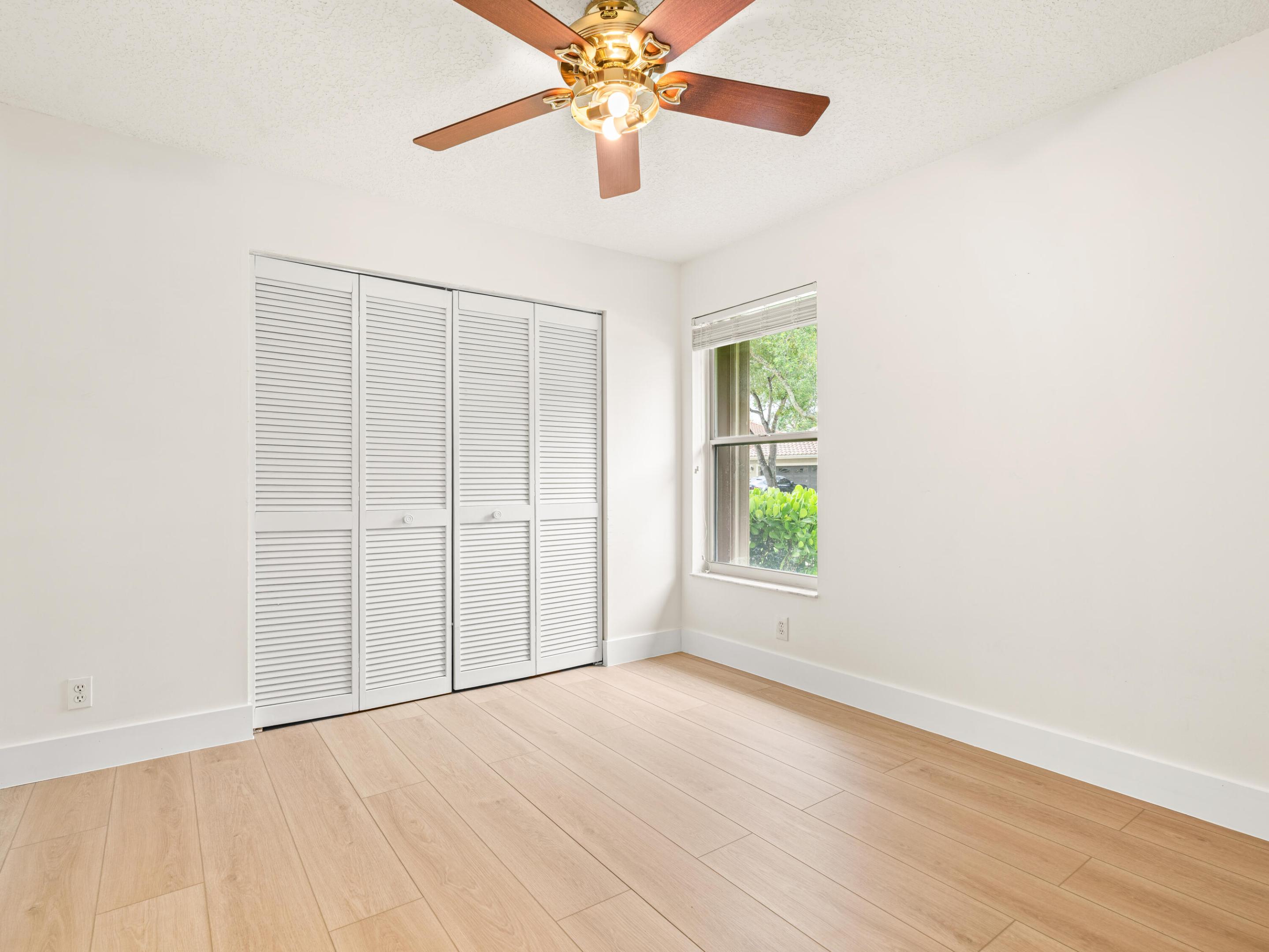 ORCHID ISLAND - Residential