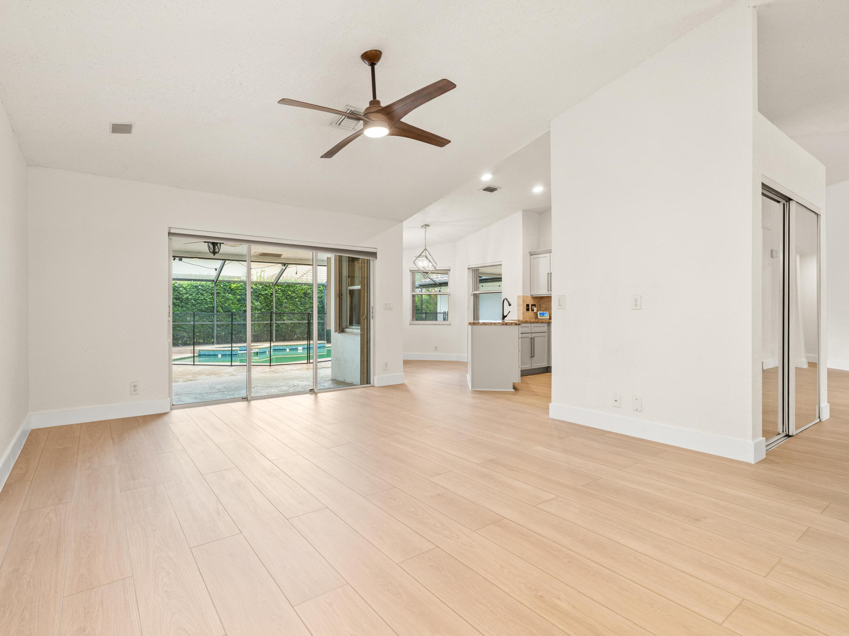 ORCHID ISLAND - Residential