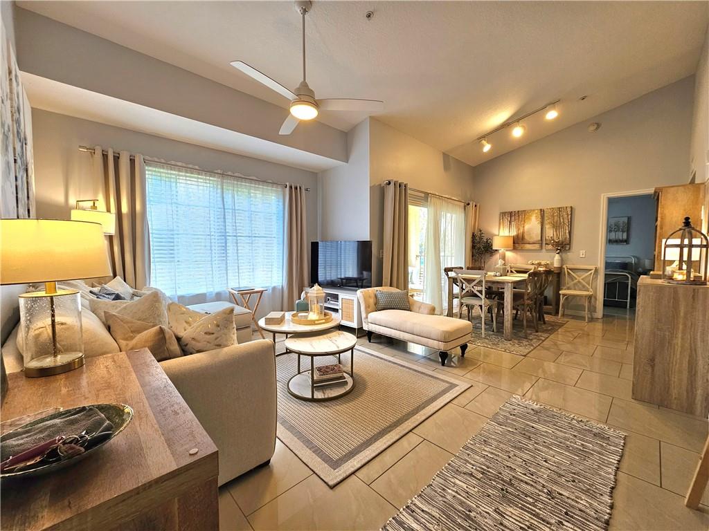 INVESTORS DREAM!! OKAY TO LEASE IMMEDIATELY!! CURRENTLY LEASED UNTIL 5/31/2024 AT $1800 A MONTH!! BEAUTIFUL ONE BEDROOM, CORNER UNIT ON SECOND FLOOR (TOP FLOOR). HIGH VAULTED CEILINGS, STUNNING PORCELAIN TILES, PRIVATE OPEN BALCONY, FULL SIZE WASHER & DRYER. HOA INCLUDES INTERNET, CABLE, WATER & SEWER. PET FRIENDLY COMMUNITY WITH LAVISH AMMENITIES TO INCLUDE BUT NOT LIMITED TO: FITNESS CENTER, BEAUTIFUL POOL & JACUZZI.