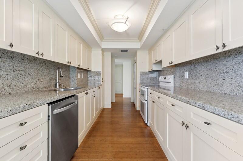 HALCYON OF PALM BEACH - Residential