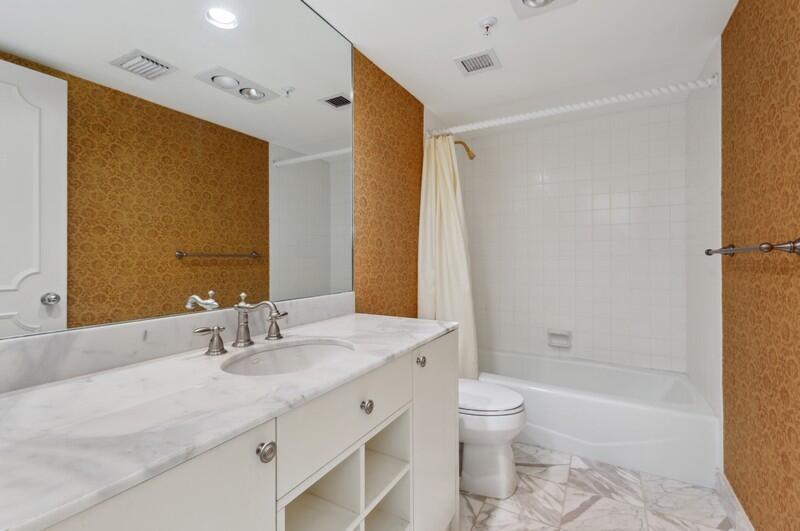 HALCYON OF PALM BEACH - Residential