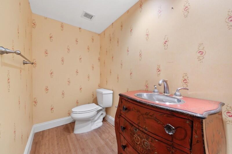 HALCYON OF PALM BEACH - Residential