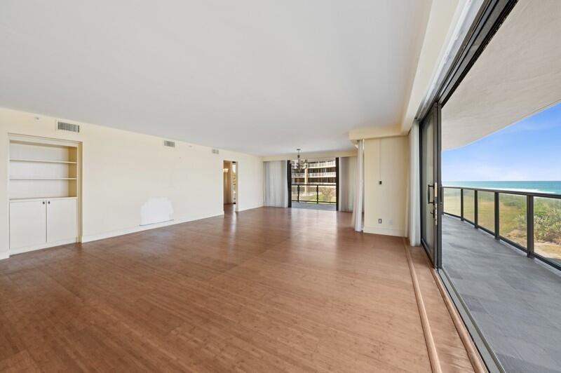 HALCYON OF PALM BEACH - Residential