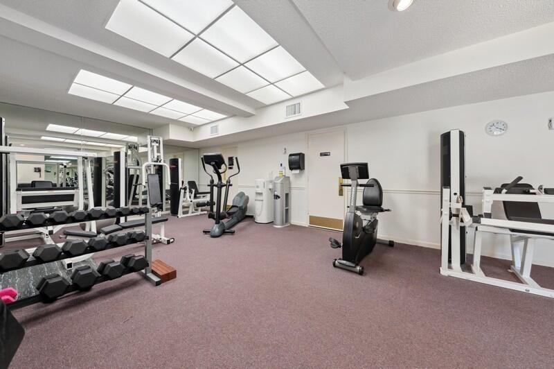 HALCYON OF PALM BEACH - Residential