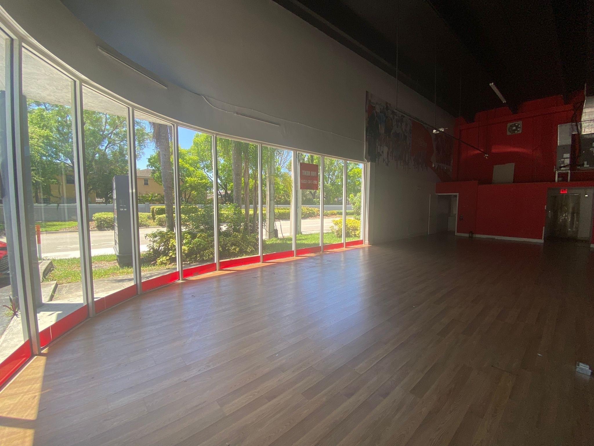 Highly visible corner unit facing 58th street
Large warehouse-style garage door
2 half bathrooms
Limited parking (3 spaces)
Ideal for office or warehouse-style operations with low foot traffic
Background check required done by landlord ($100 non-refundable)
Due at signing: First, Last and Security Deposit. No free rent or build out period. Rent begins upon lease start.
First month's rent is non-refundable, if tenant fails to secure necessary permits with city of Doral.
Tenant is responsible for paying their own realtor fee.
Landlord will cover landlord-side realtor fees only.