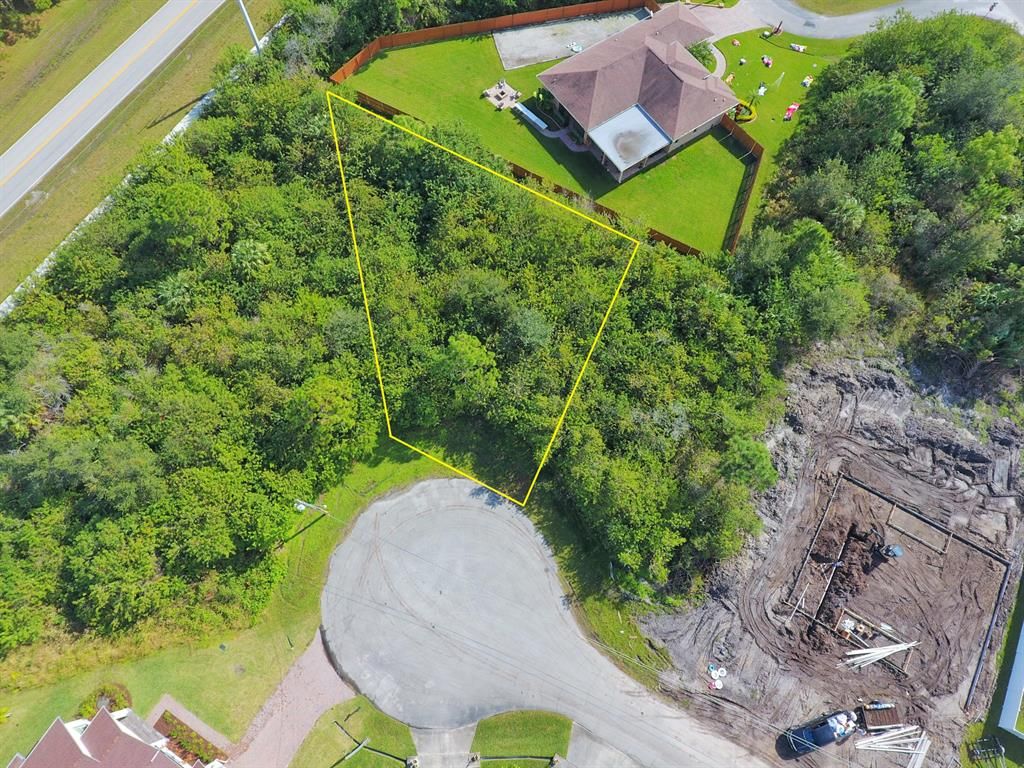 Photo of 6217 NW Gatun Court, Port Saint Lucie, FL 34986 (MLS # R10751826)