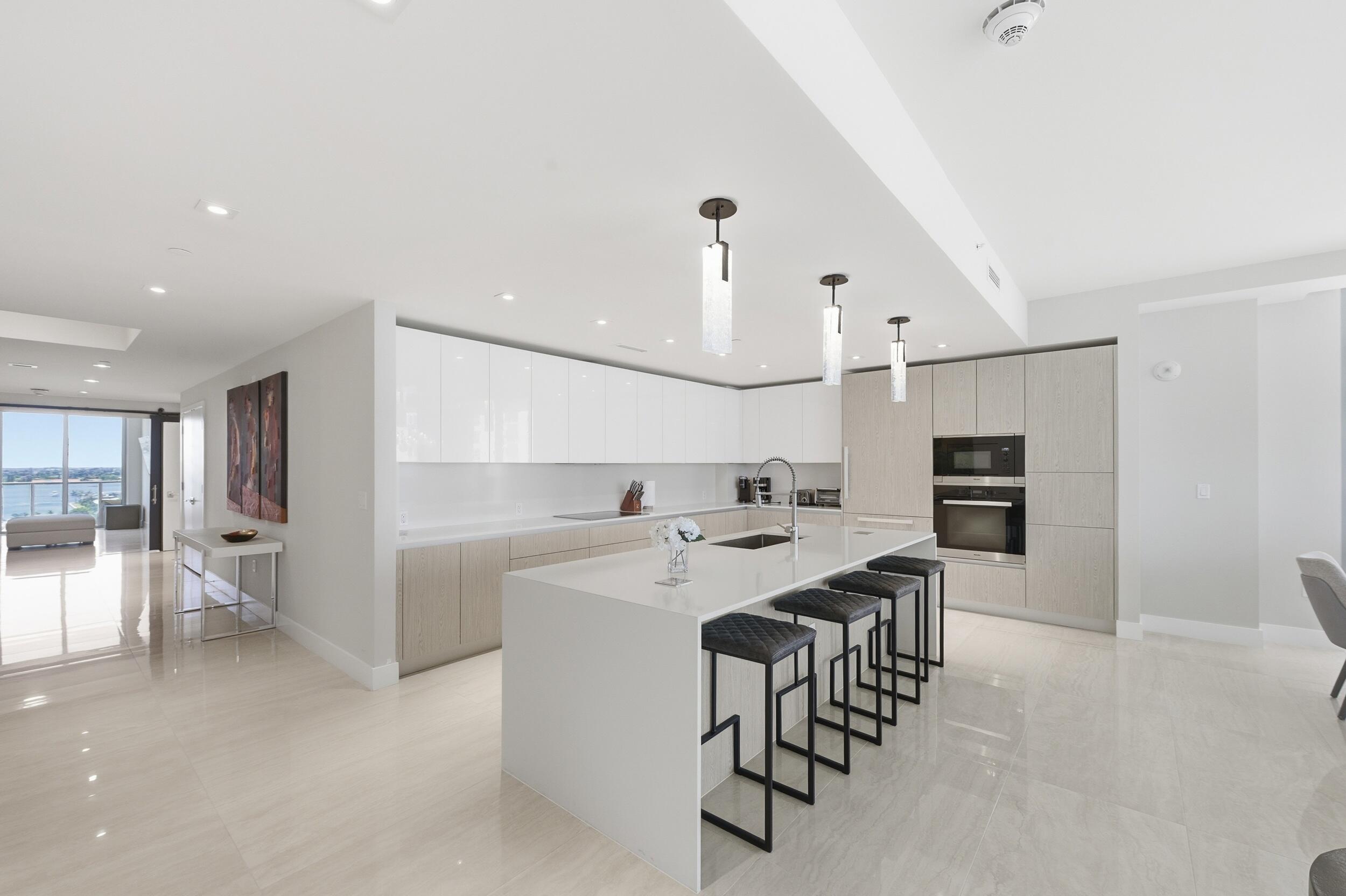 Amrit Ocean - Residential