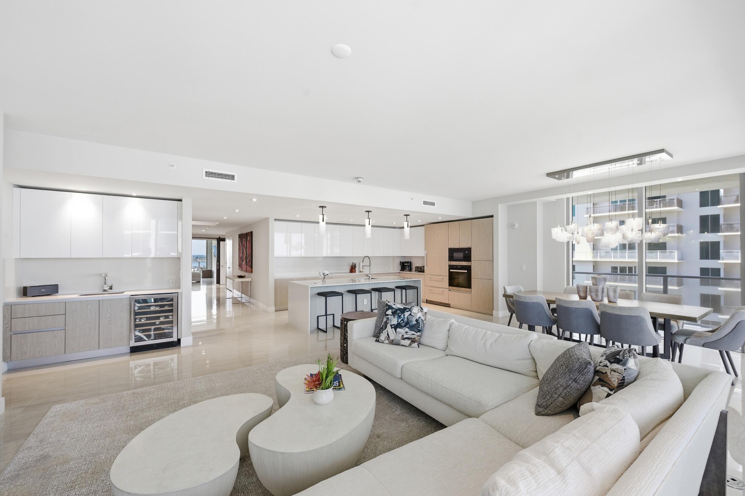 Amrit Ocean - Residential