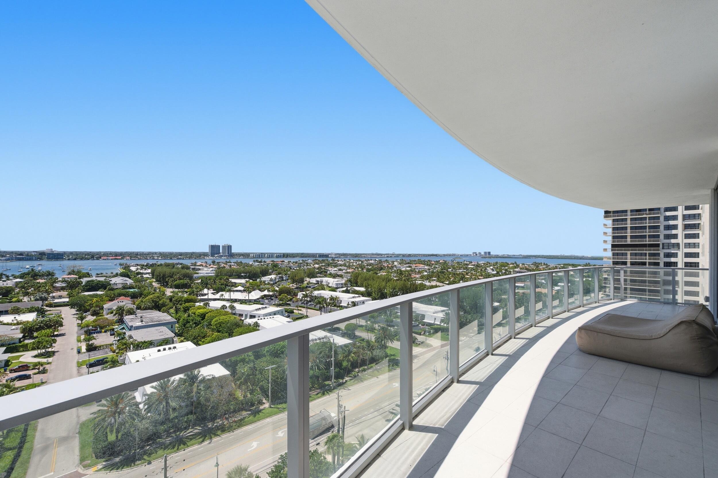 Amrit Ocean - Residential