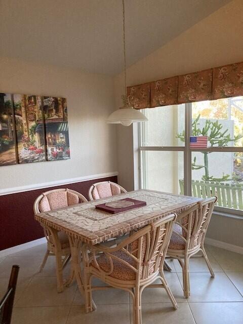 COTTAGES AT HOBE SOUND (a/k/a Banner Lake) - Residential