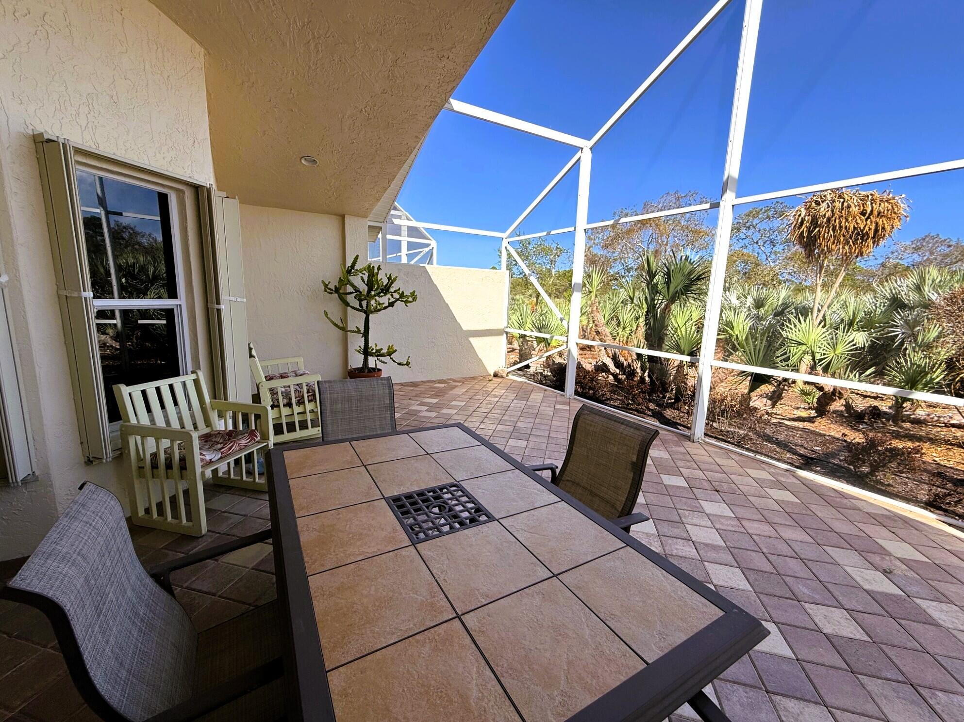 COTTAGES AT HOBE SOUND (a/k/a Banner Lake) - Residential