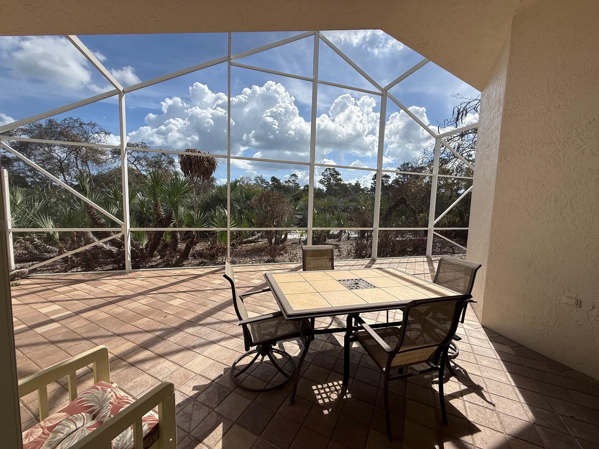 COTTAGES AT HOBE SOUND (a/k/a Banner Lake) - Residential