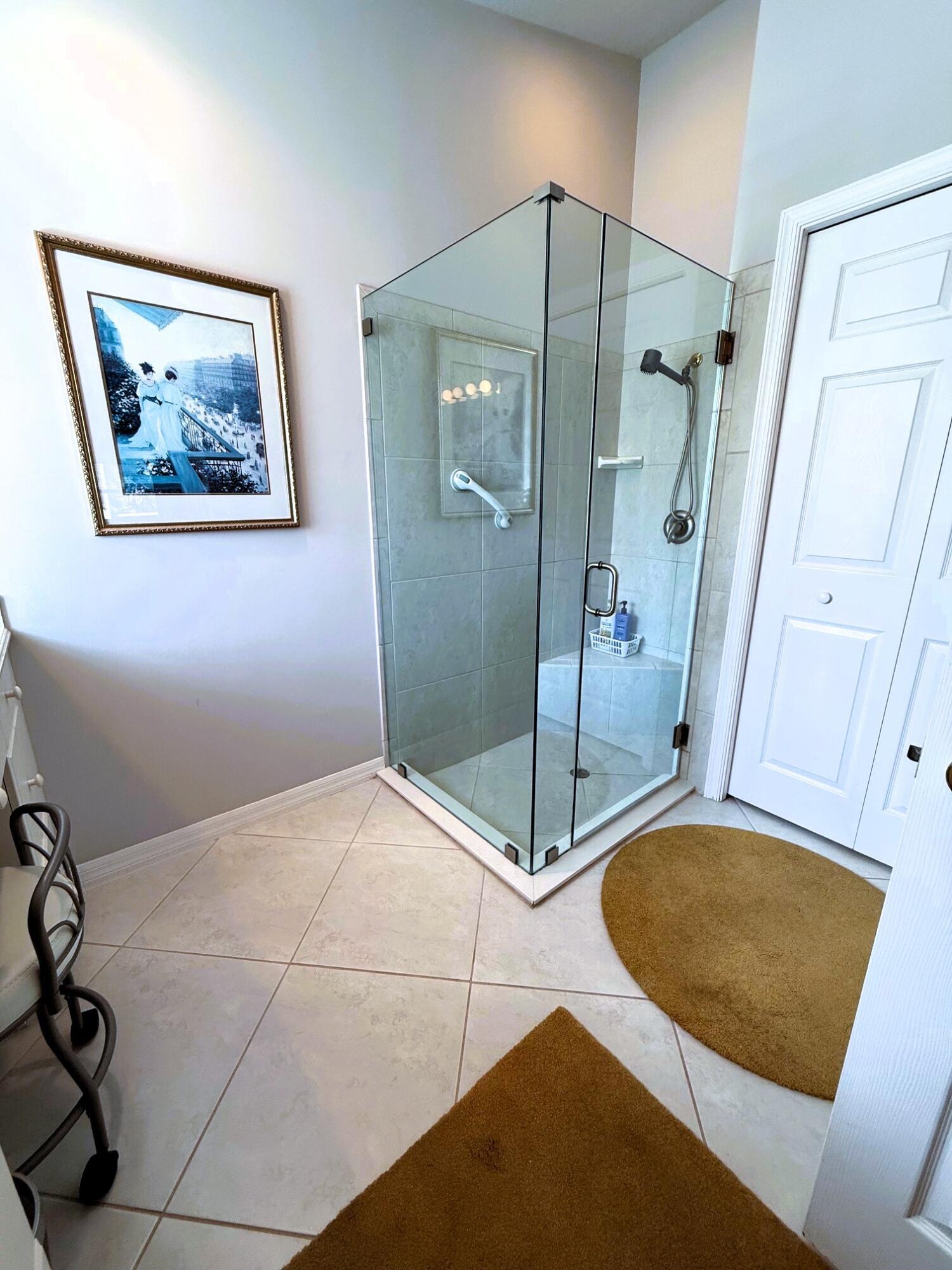 COTTAGES AT HOBE SOUND (a/k/a Banner Lake) - Residential