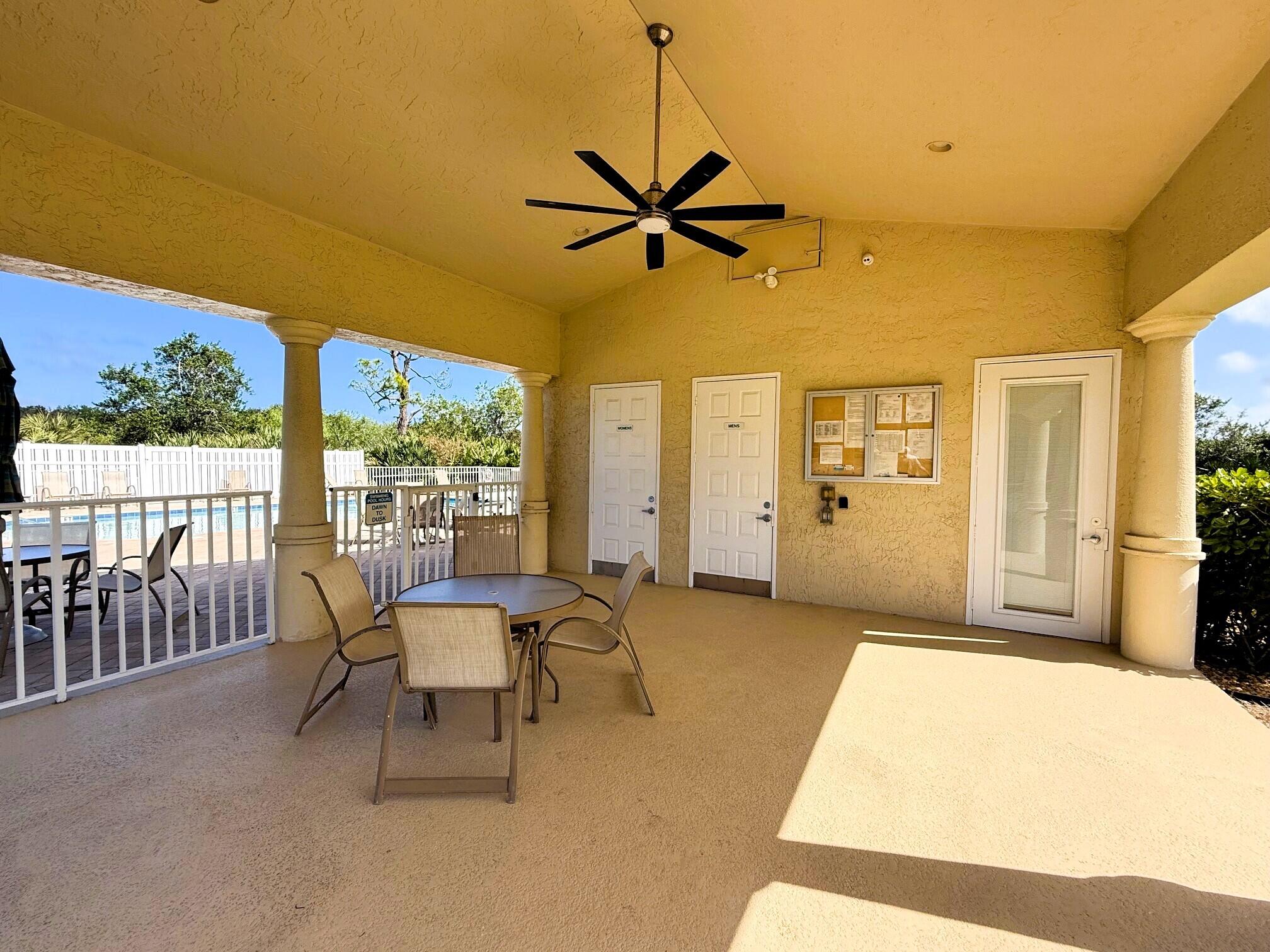 COTTAGES AT HOBE SOUND (a/k/a Banner Lake) - Residential