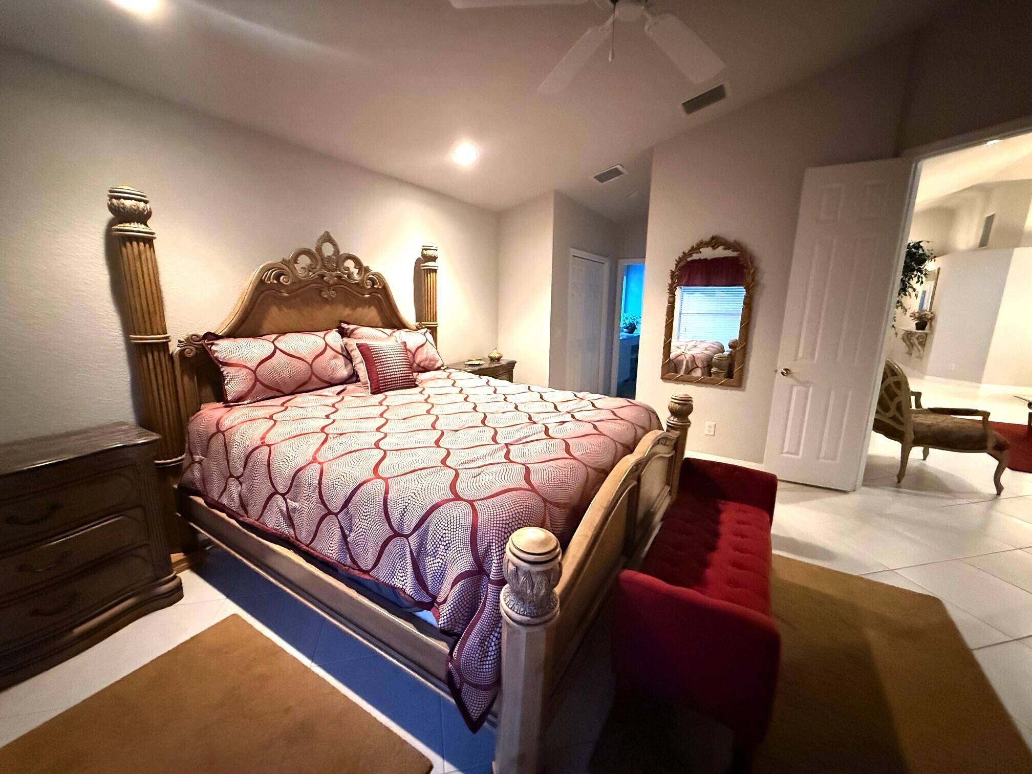 COTTAGES AT HOBE SOUND (a/k/a Banner Lake) - Residential