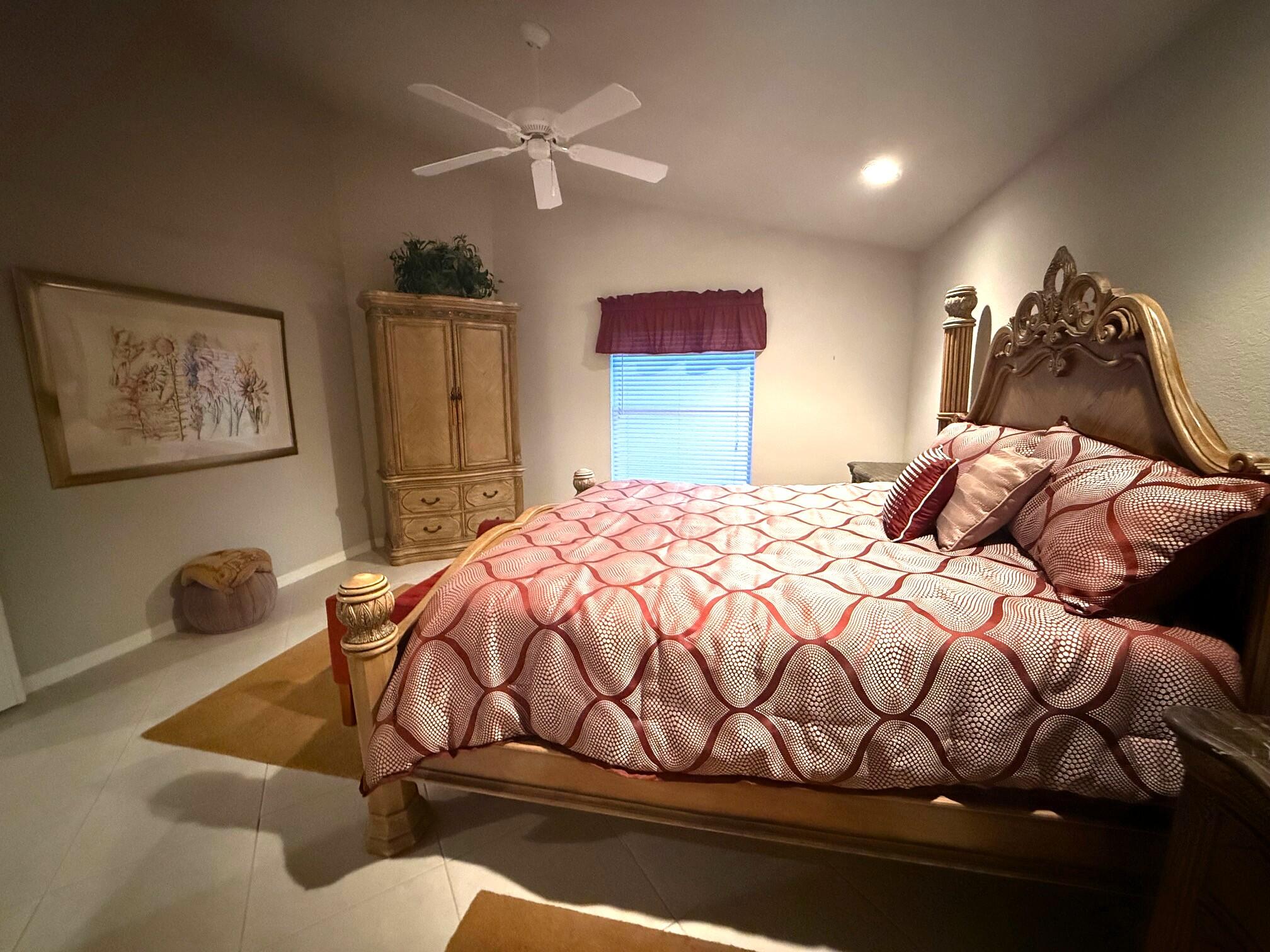 COTTAGES AT HOBE SOUND (a/k/a Banner Lake) - Residential