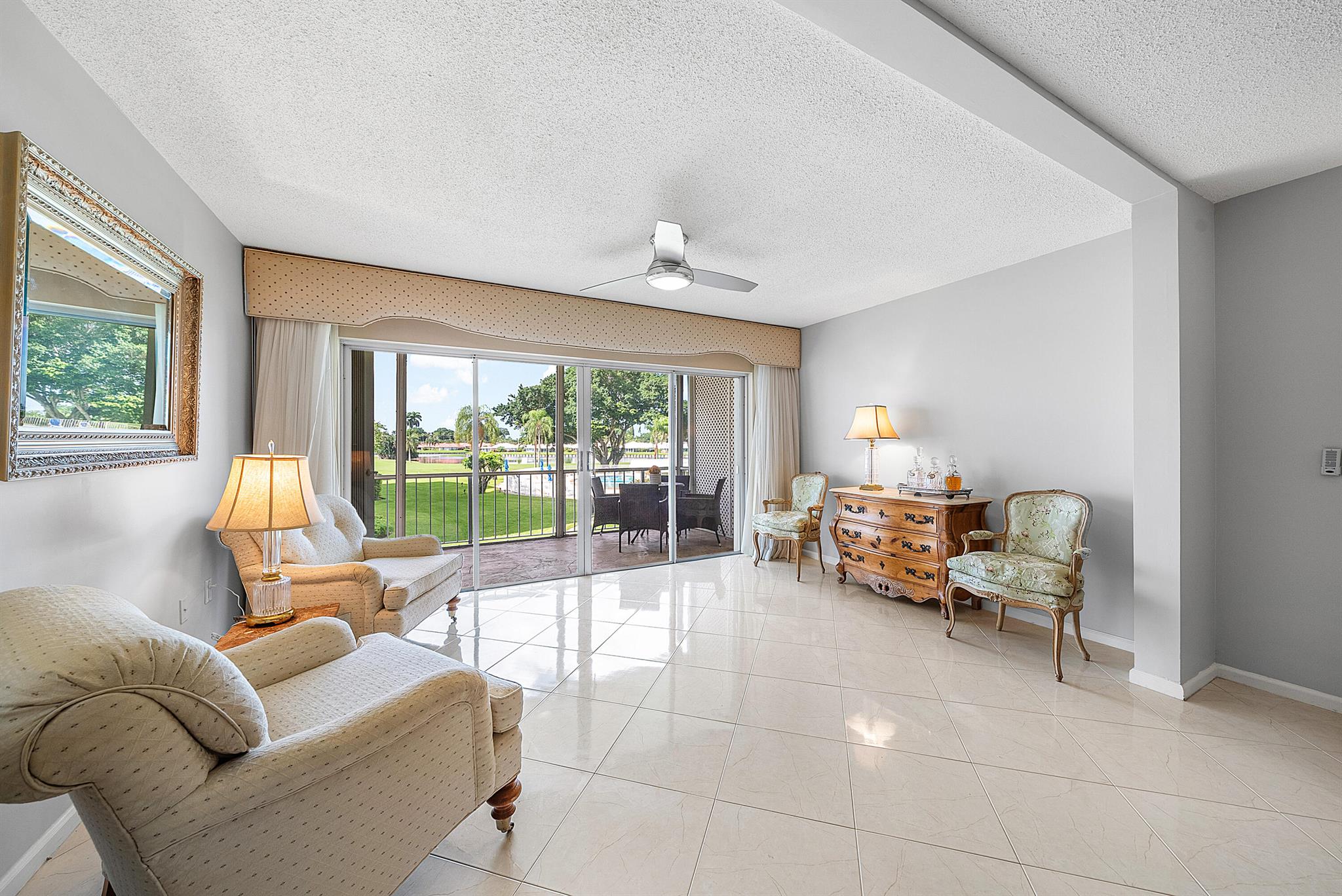 ATLANTIS SHERBROOKE VILLA - Residential