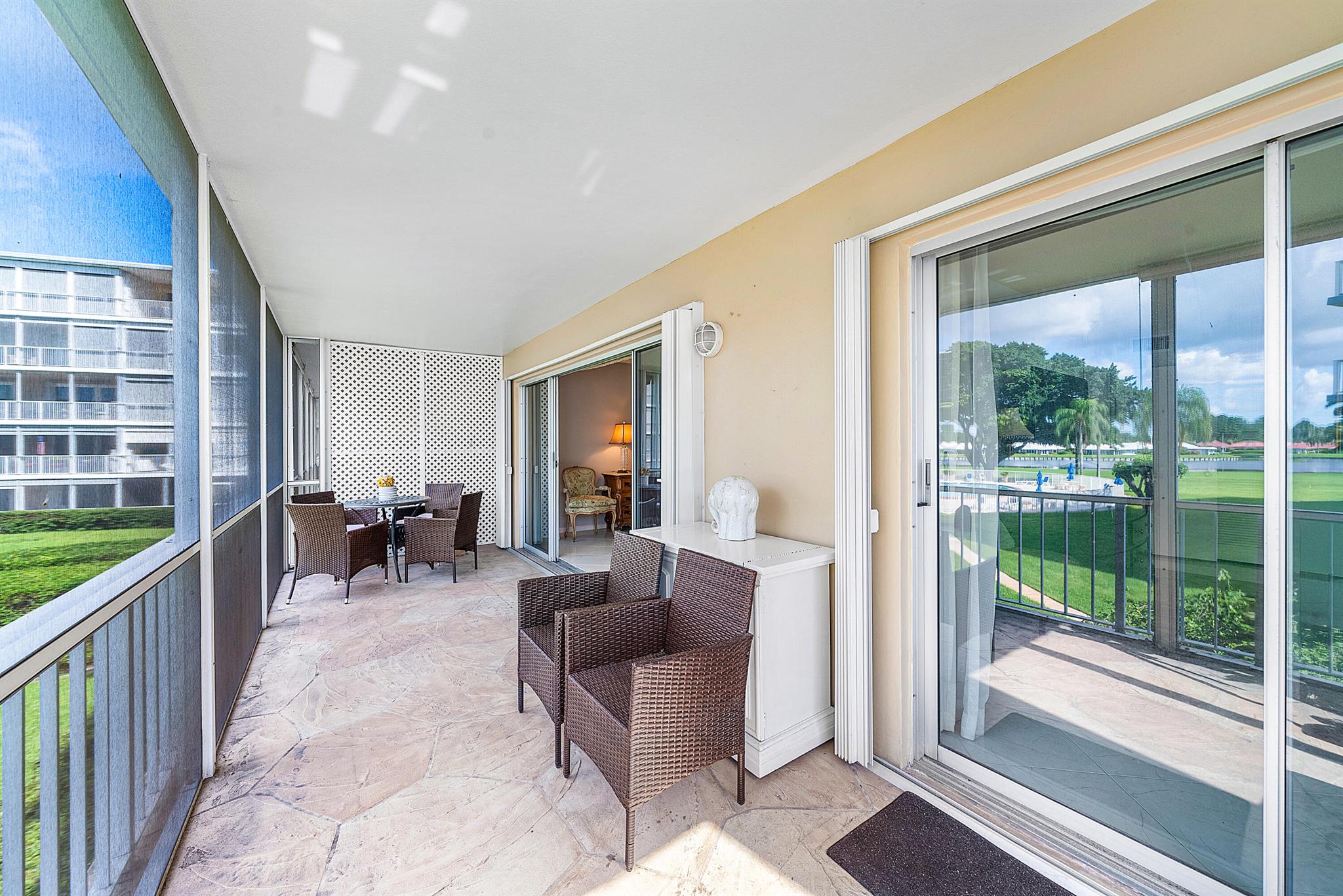 ATLANTIS SHERBROOKE VILLA - Residential