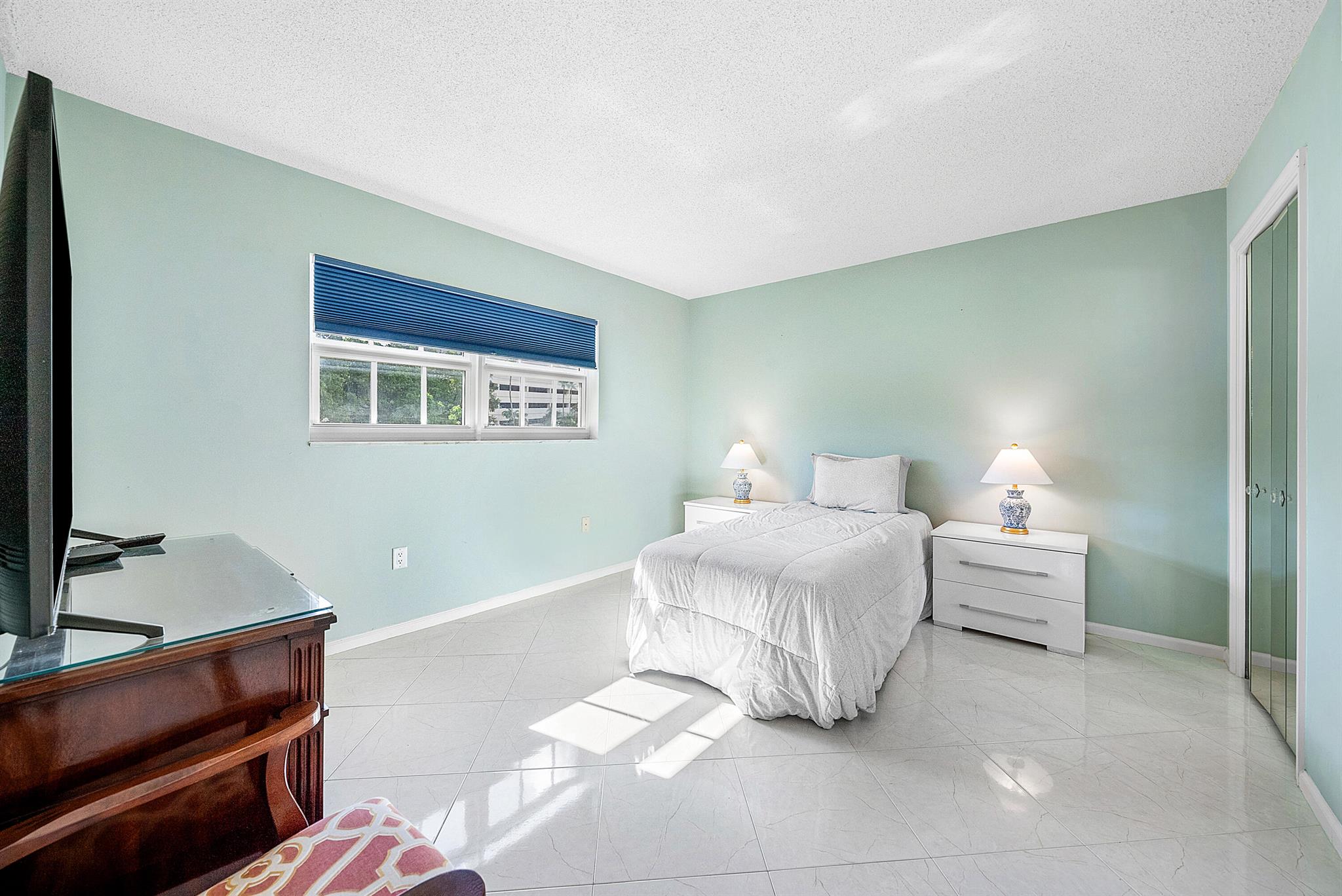 ATLANTIS SHERBROOKE VILLA - Residential