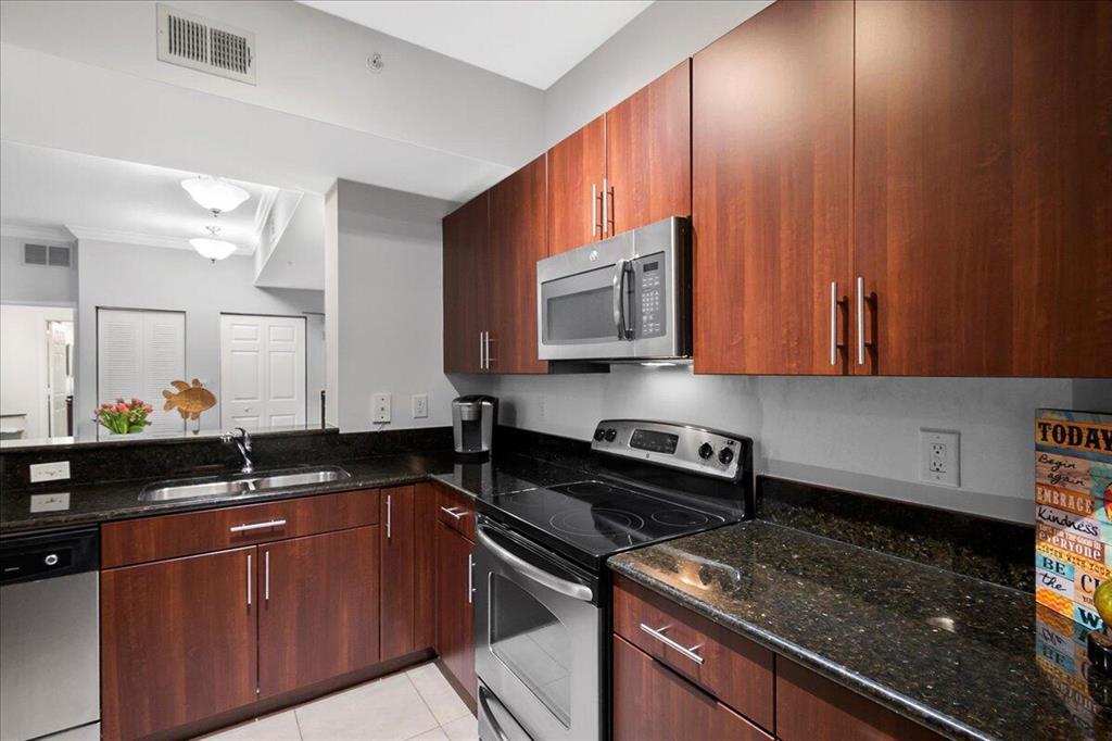 RESIDENCES AT MIDTOWN CONDO - Residential