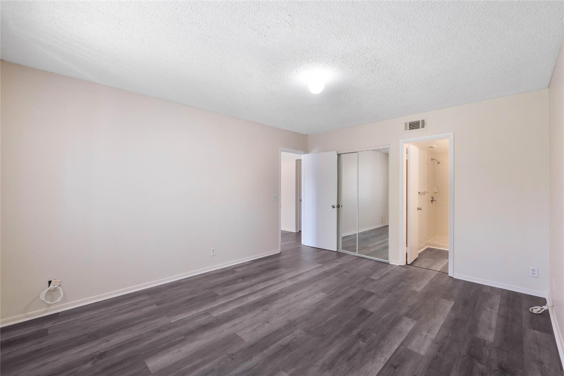 Edgewater Condo - Residential Lease