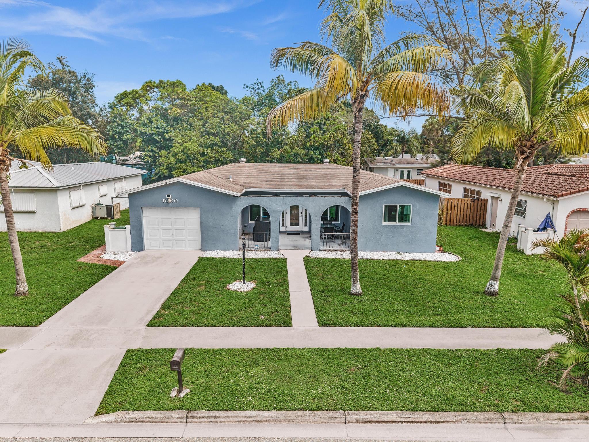 5260 SW 6TH Place
