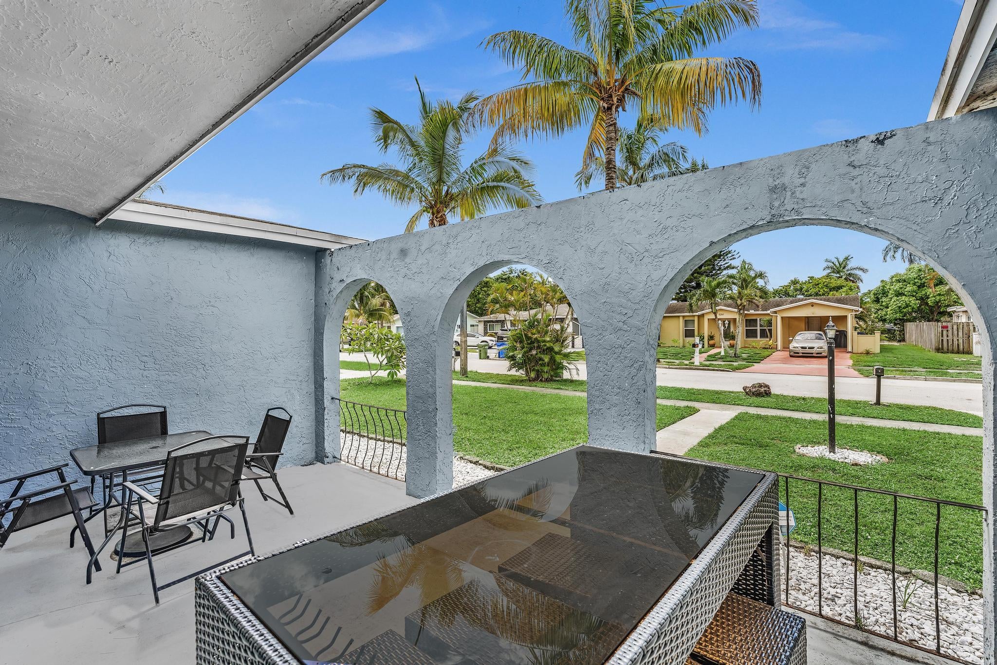 5260 SW 6TH Place