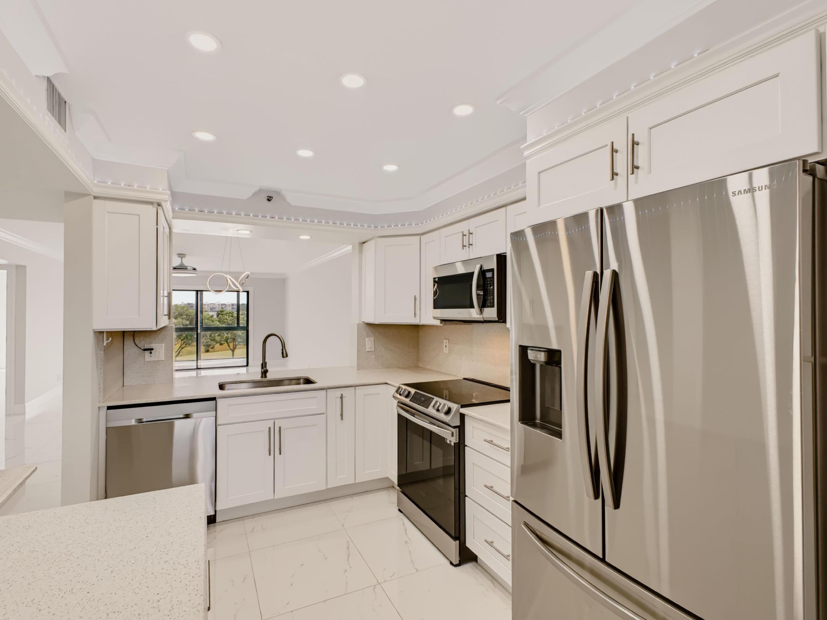 14426 Amberly Lane 301