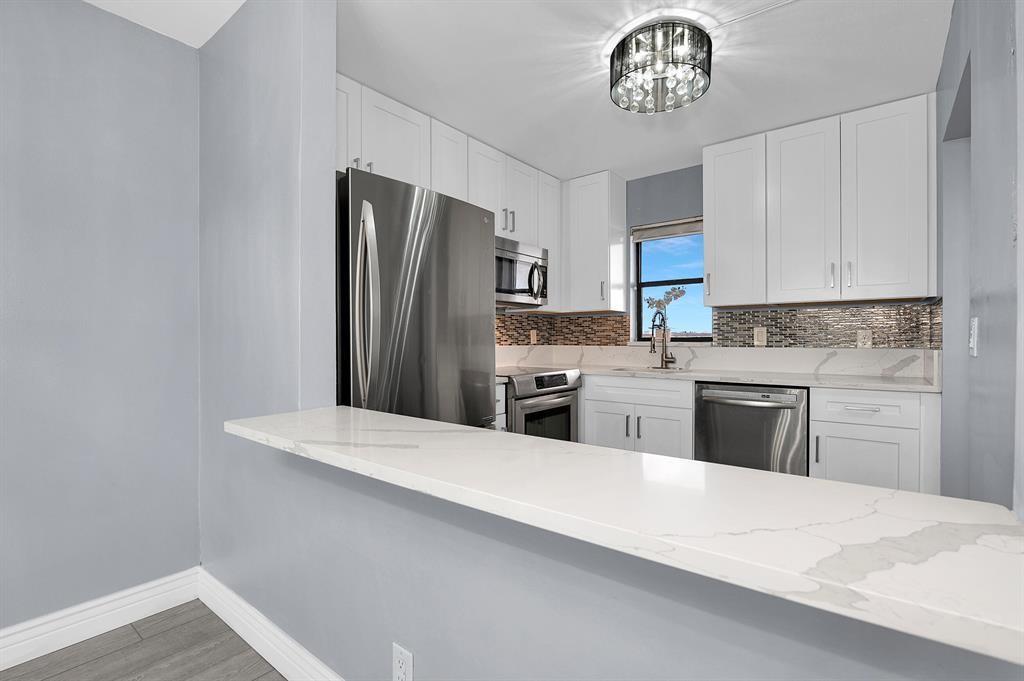 Isle Sandalfoot Condo 01- - Residential Lease