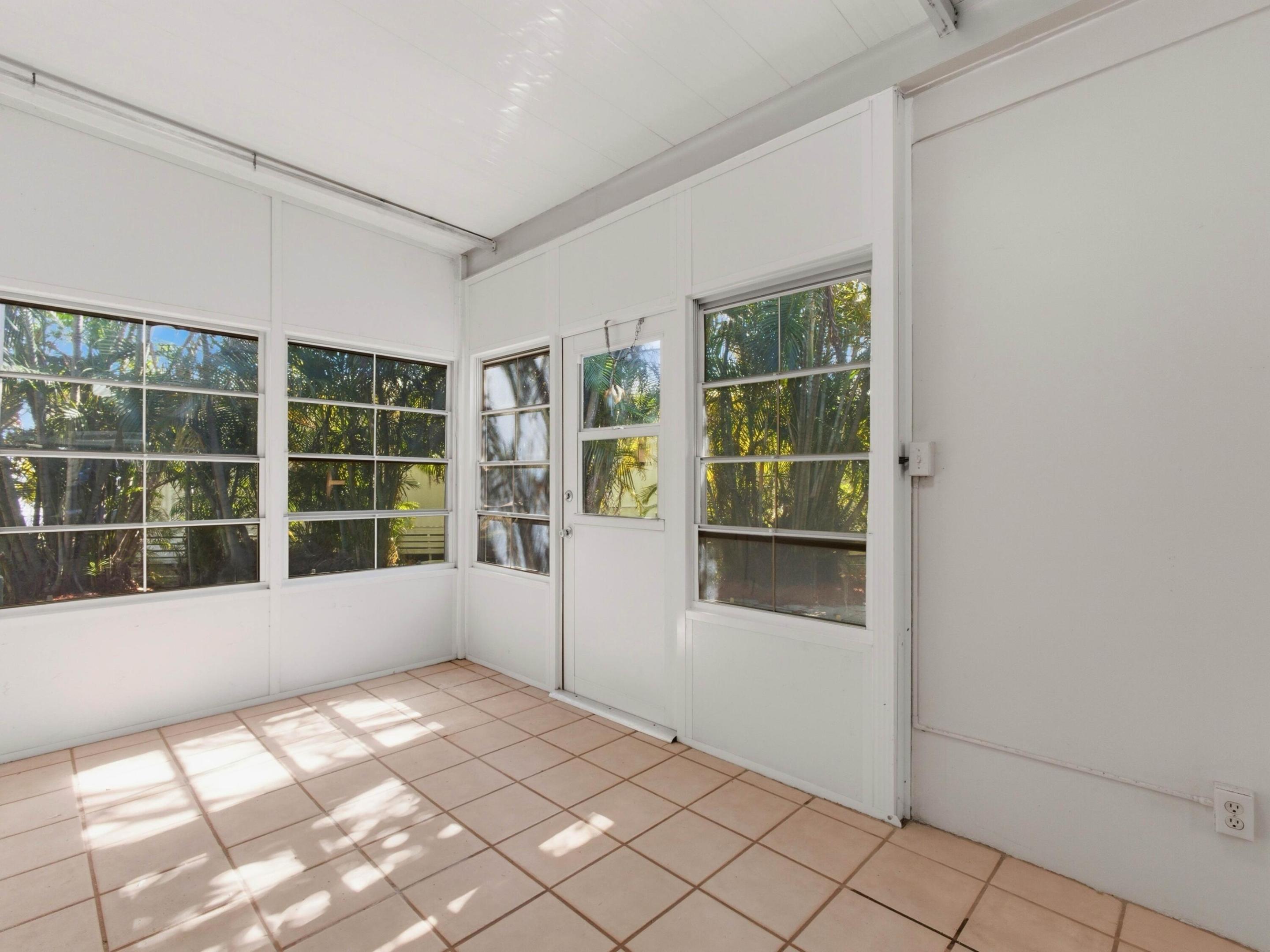 PINE GROVE VILLAGE - Residential