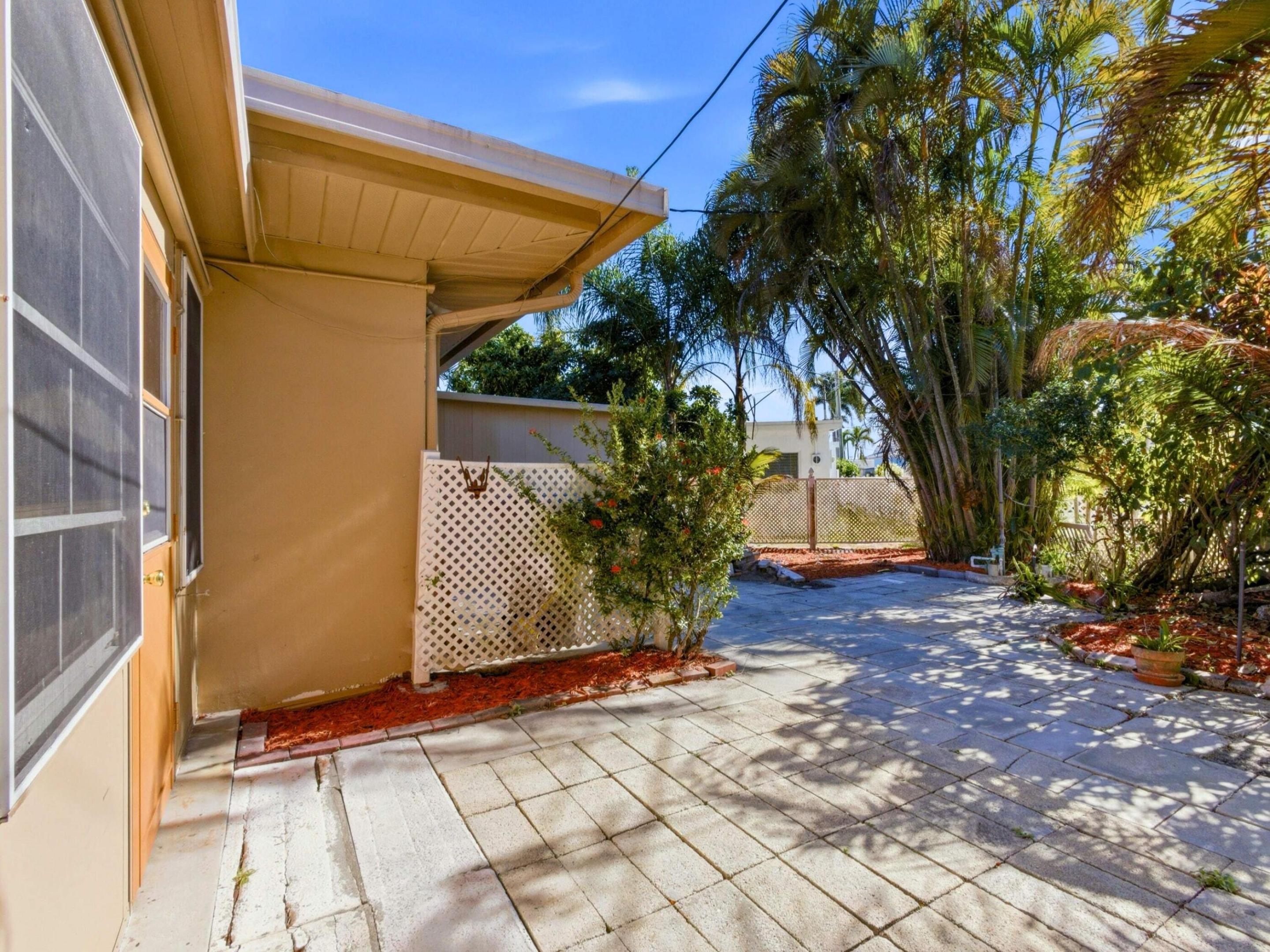 PINE GROVE VILLAGE - Residential