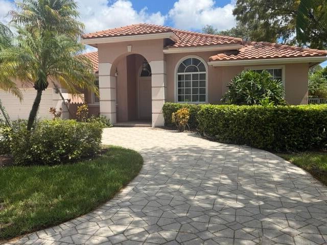 503 NW 118th Way