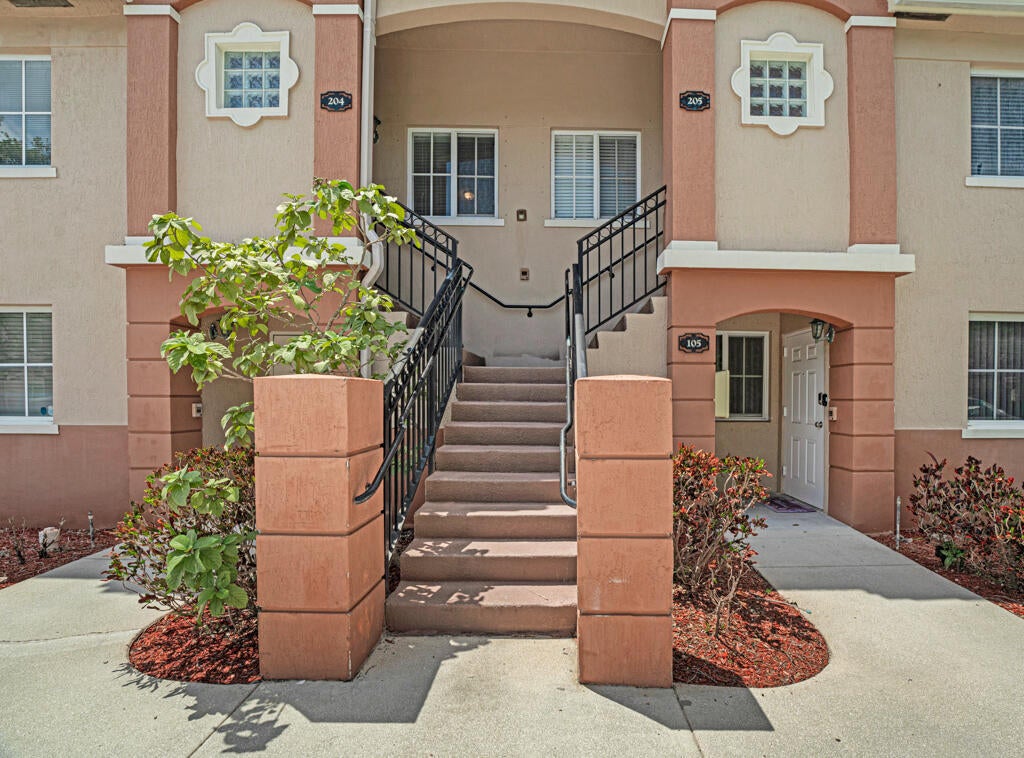 Photo of 3810 N JOG Road #204, West Palm Beach, FL 33411 (MLS # B26073772)