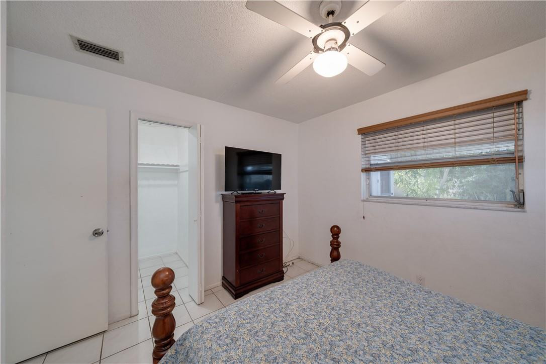MAINLANDS OF TAMARAC LAKES - Residential