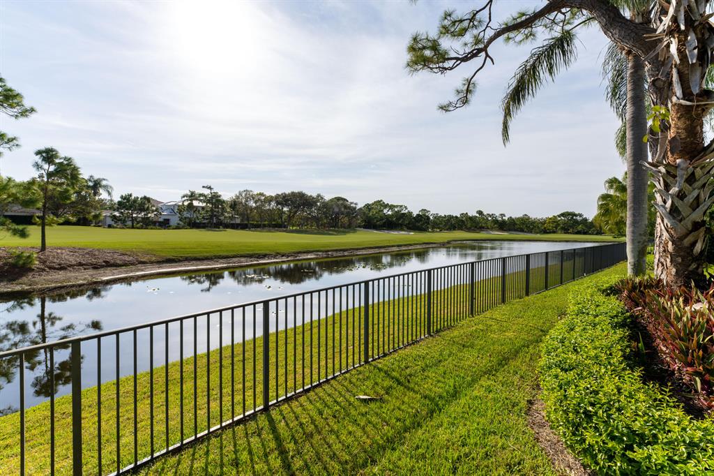 GOLF VILLAGE AT ADMIRALS - Residential