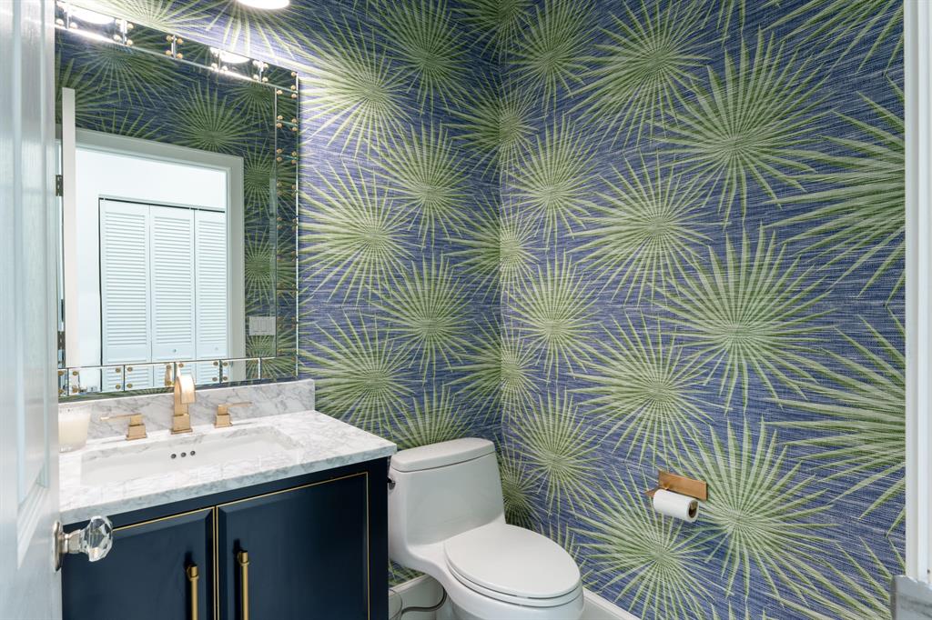 GOLF VILLAGE AT ADMIRALS - Residential