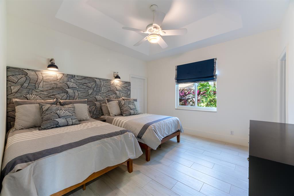 GOLF VILLAGE AT ADMIRALS - Residential