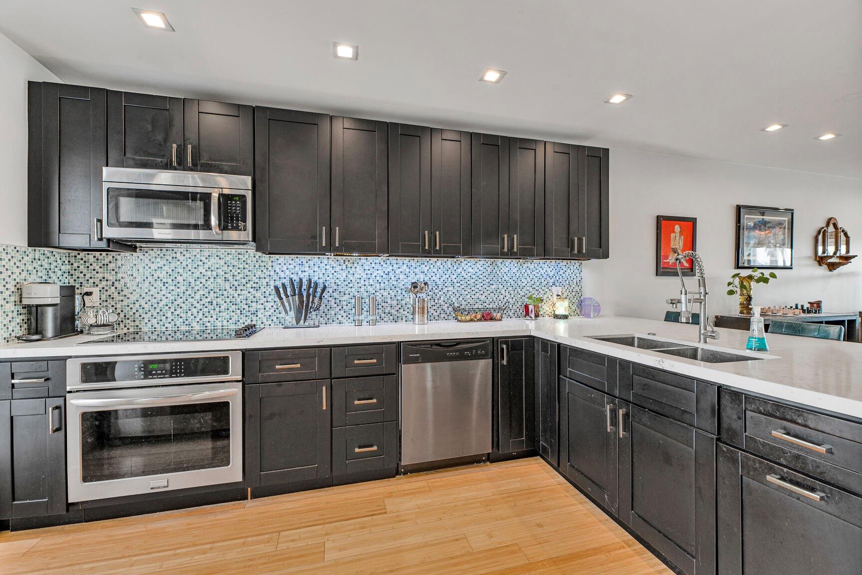 1100 SW 12th St 311