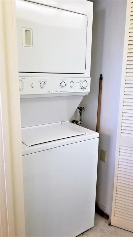 GRAMERCY AT POINCIANA CONDO - Residential